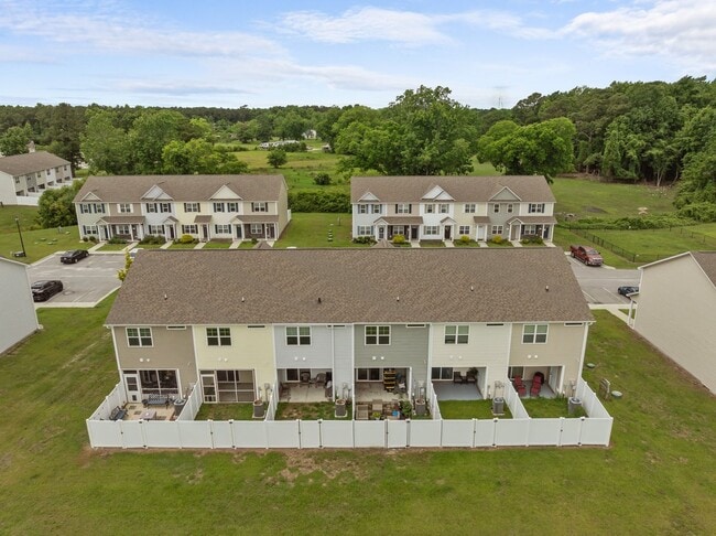 Building Photo - Welcome to Justice Farm!