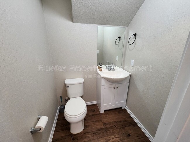 Building Photo - 6811 Freedom Hills