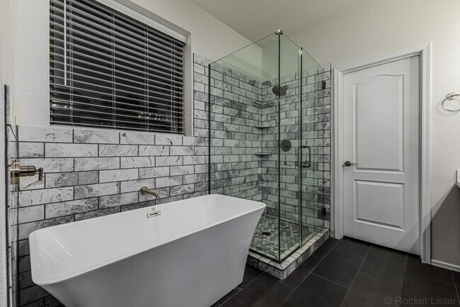 Building Photo - 20944 N 94th Ln