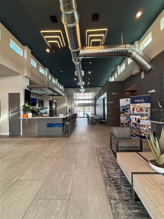 Building Photo - 7740 Sandy Ridge Dr