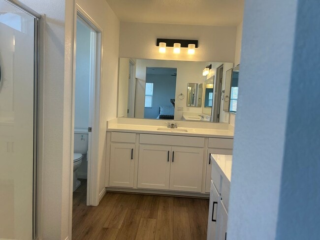 Building Photo - Beautiful 2 story home in Skye Canyon