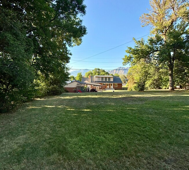 Building Photo - 741 Bel Mar Dr