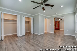 Building Photo - 479 S Sycamore Ave