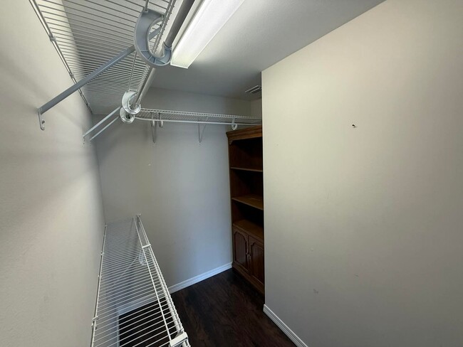 Building Photo - Three Bedroom Two Bath - Foley