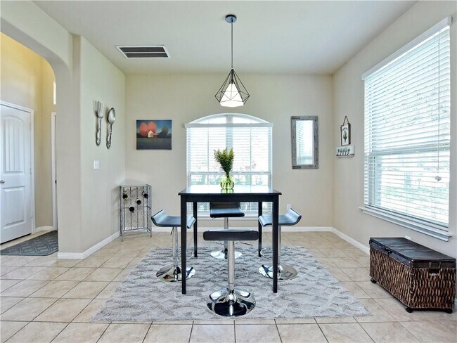 Building Photo - 1452 Hamiltons Wy