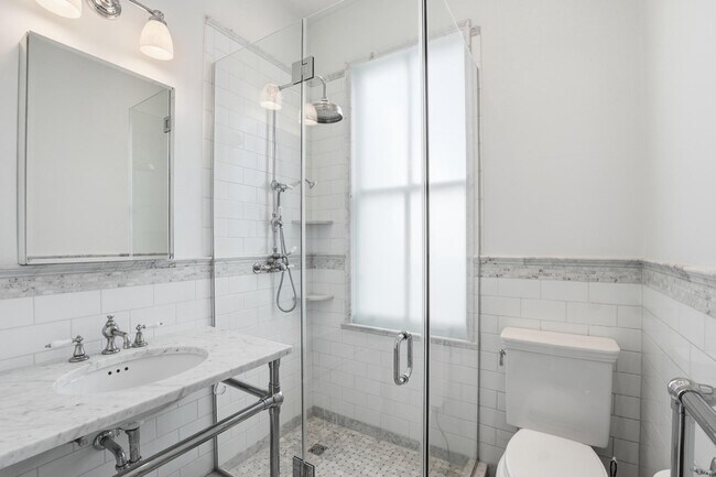 Building Photo - 1635 35th St NW