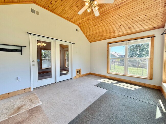 Building Photo - 821 Amburn Meadows Ln