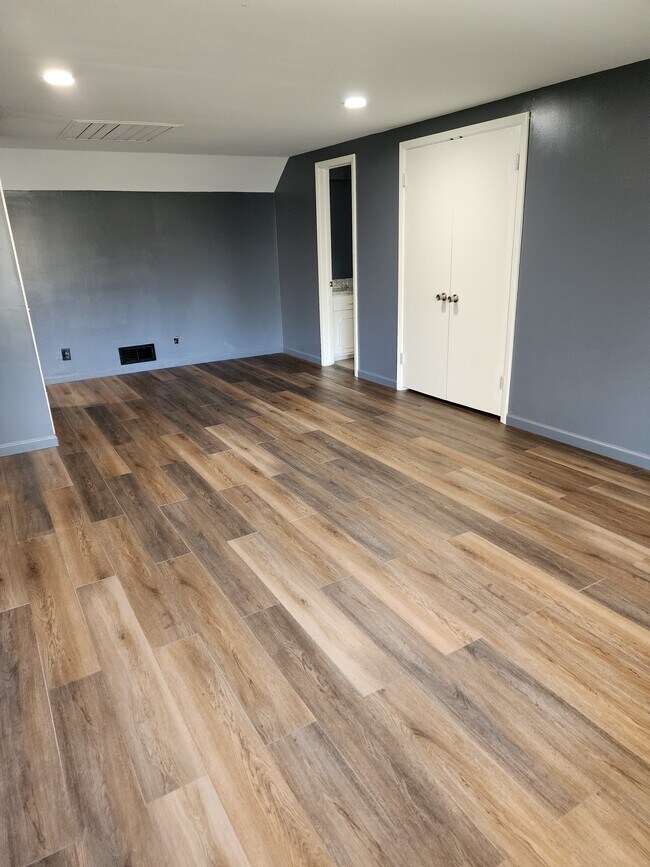 Building Photo - 5605 S 30th West Ave