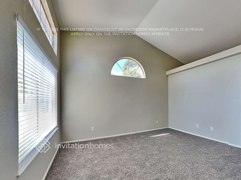 Building Photo - 5701 Heatherwood St