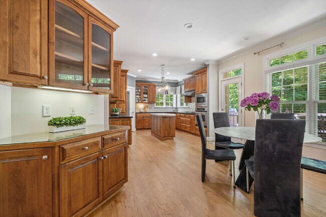 Building Photo - Furnished 4 Bed/3 Full Bath Home in Cary!