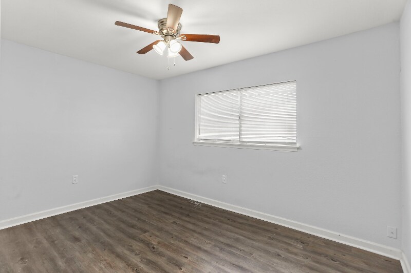 Building Photo - 121 Meadow Hill