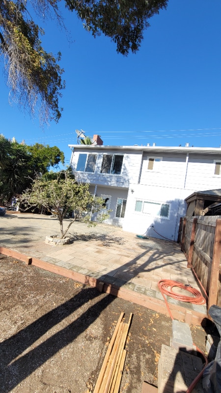 Building Photo - 1560 Highland Blvd