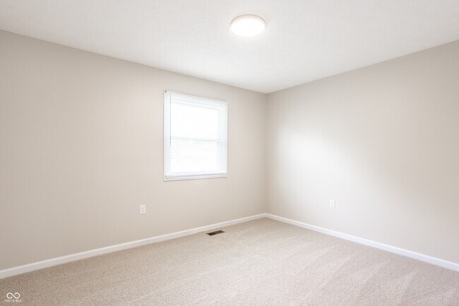 Building Photo - 6130 Bethesda Way