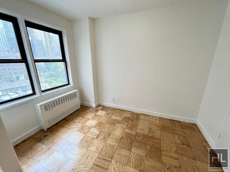 Building Photo - EAST 36 STREET