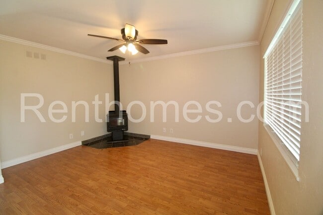 Building Photo - 13744 Fairgate Dr