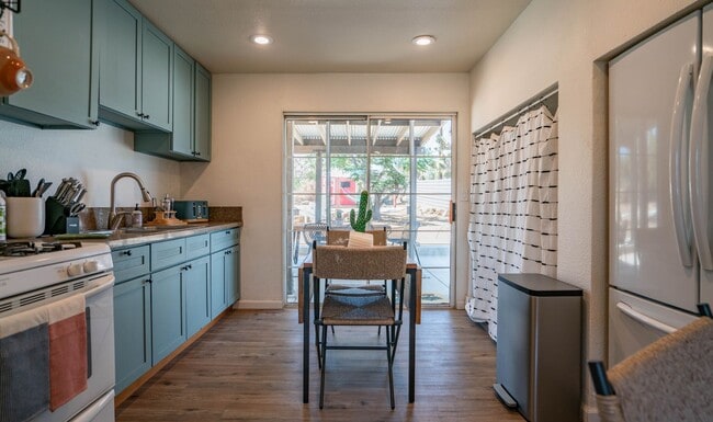 Building Photo - Fully Furnished Home in Yucca Valley