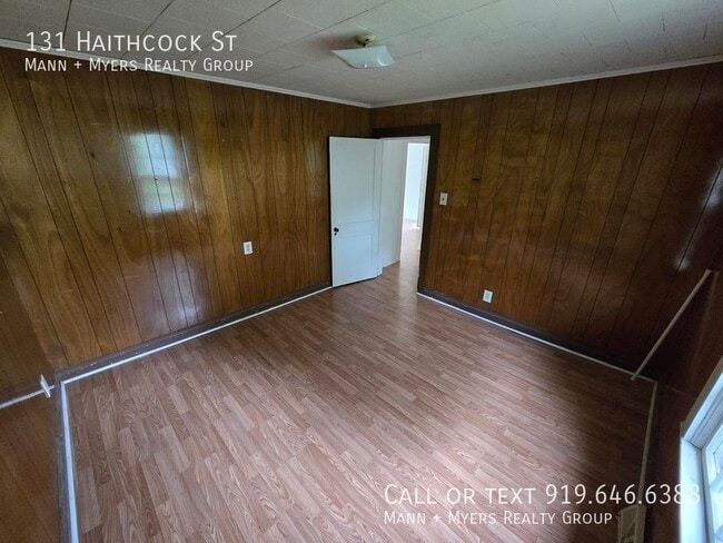 Building Photo - 131 Haithcock St