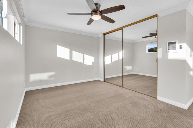 Building Photo - 4 Bedrooms, 3 Bathroom, Two Story Home With Pool