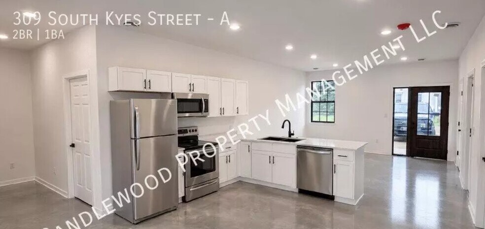 Building Photo - 309 N Kyes St