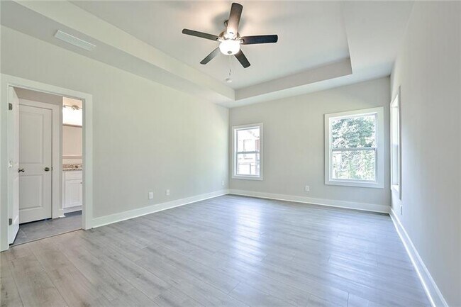 Building Photo - 2704 Allyn Way NW
