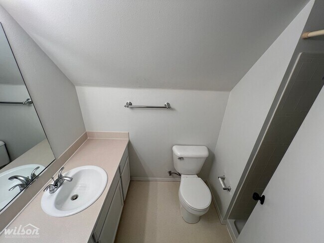 Building Photo - Stylish 4-Bed West Valley Home with Bonus ...