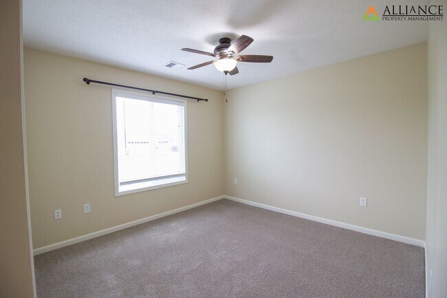 Building Photo - Beautiful Home on Corner Lot!