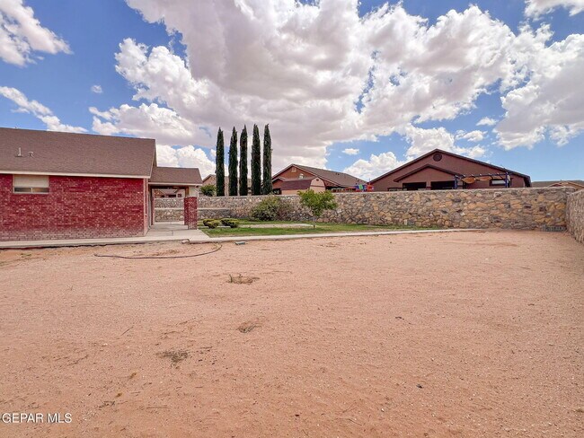 Building Photo - 3141 Fury Point Pl