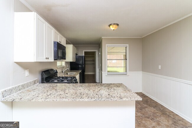 Building Photo - 3974 Wedgewood Ln