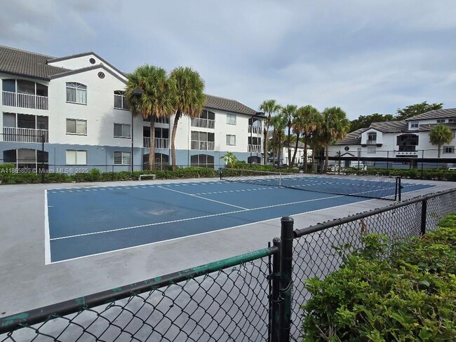 Building Photo - 4555 NW 99th Ave