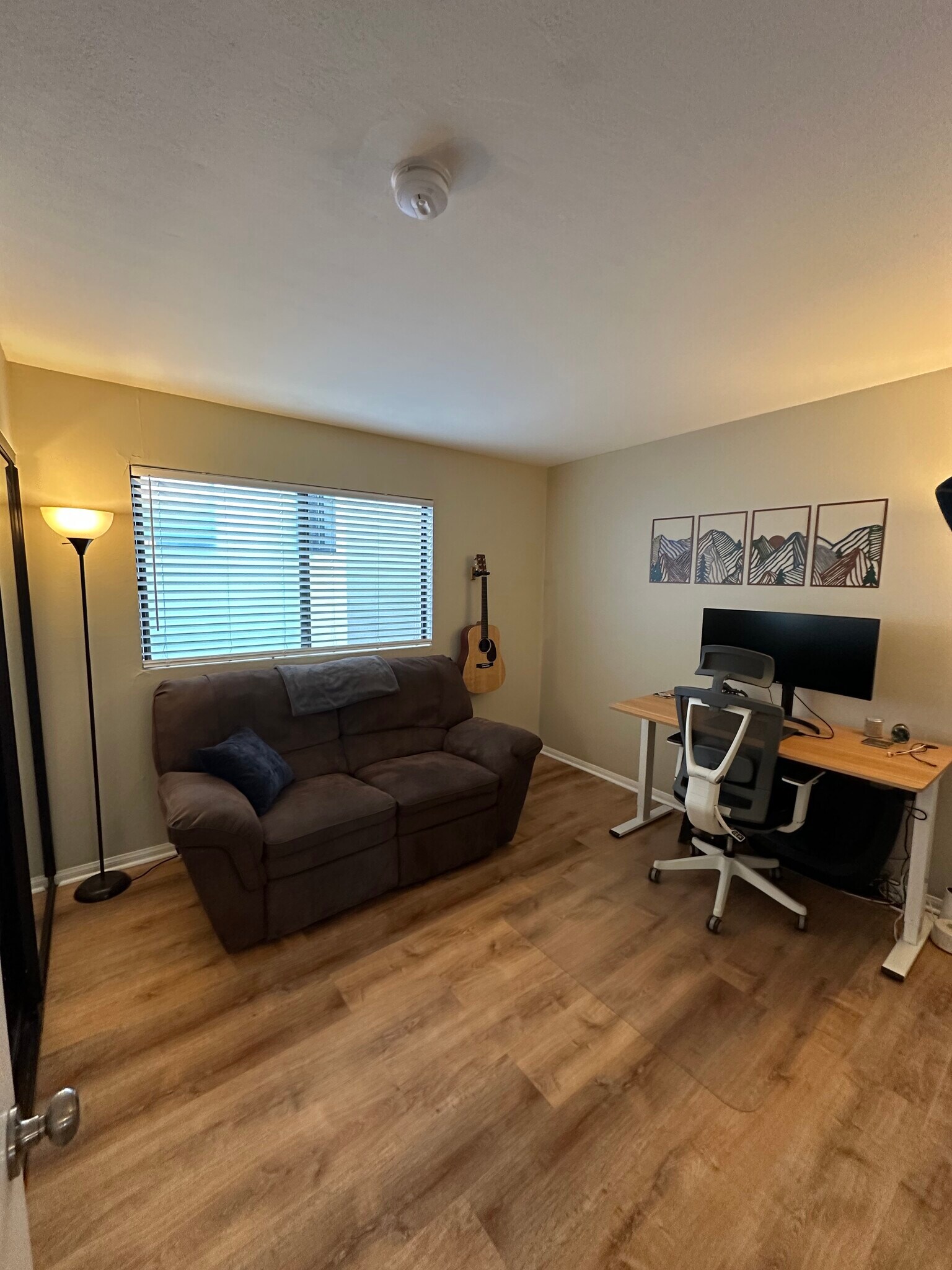 Building Photo - 4385 Georgia St