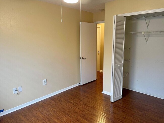Building Photo - 2564 Islander Ct