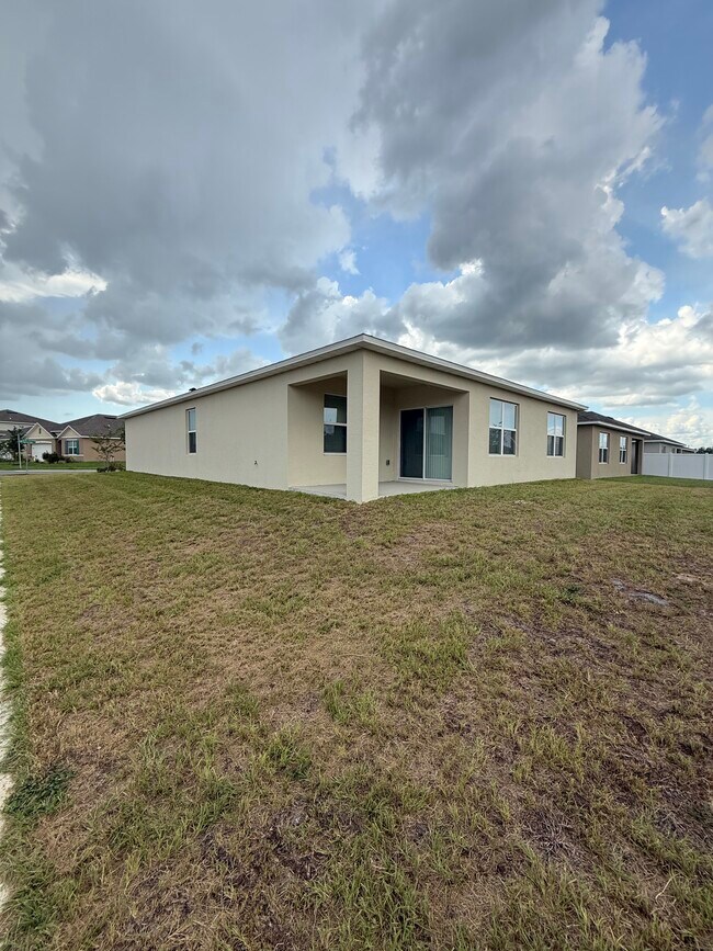 Building Photo - 3803 Resting Robin Ave