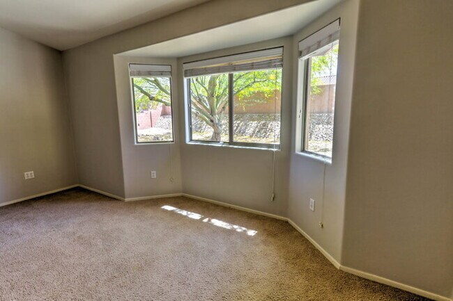 Building Photo - Madera Highlands