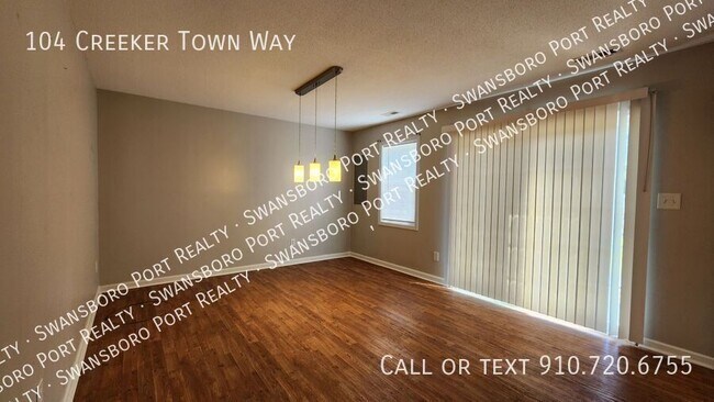 Building Photo - 104 Creeker Town Way