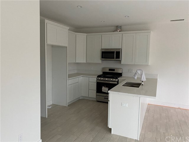 Building Photo - 8139 4th St