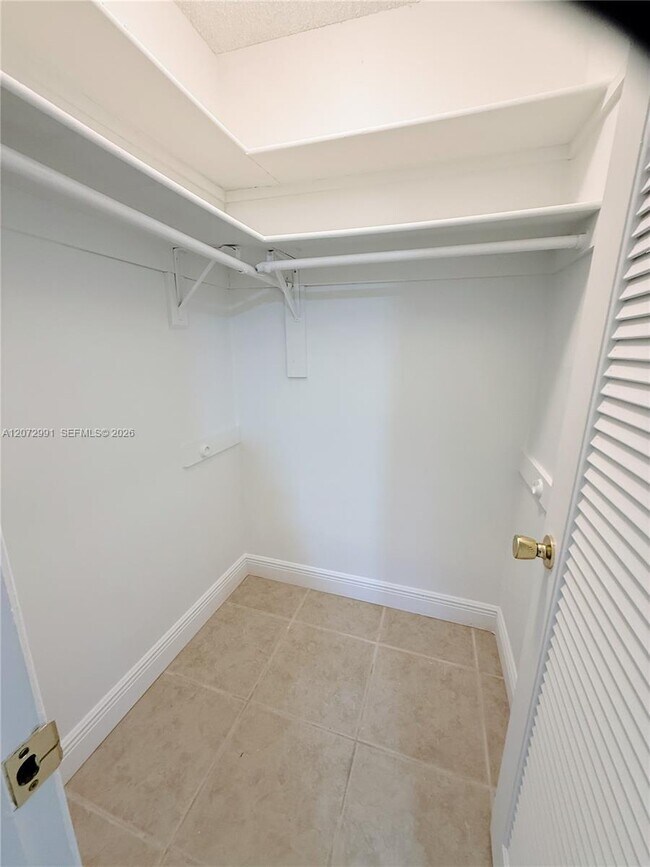 Building Photo - 7653 NW 74th Ave
