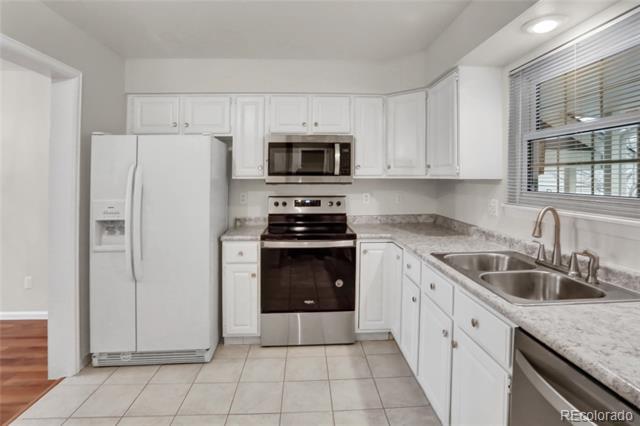 Building Photo - 6934 E Briarwood Dr