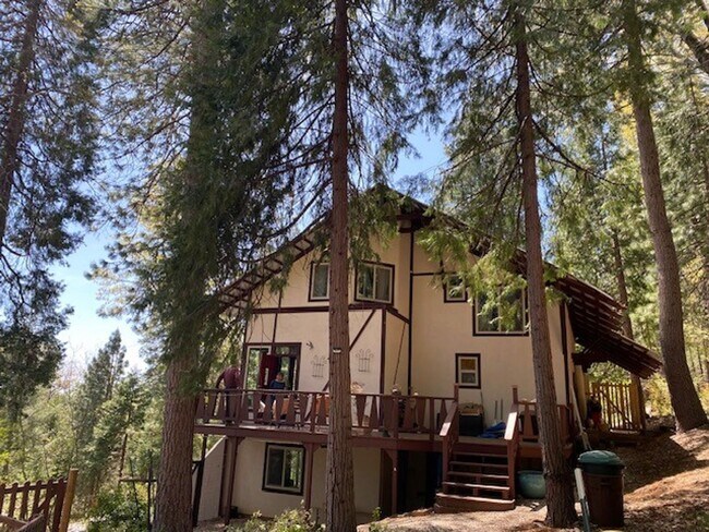 Primary Photo - 14200 Tahoe View Dr