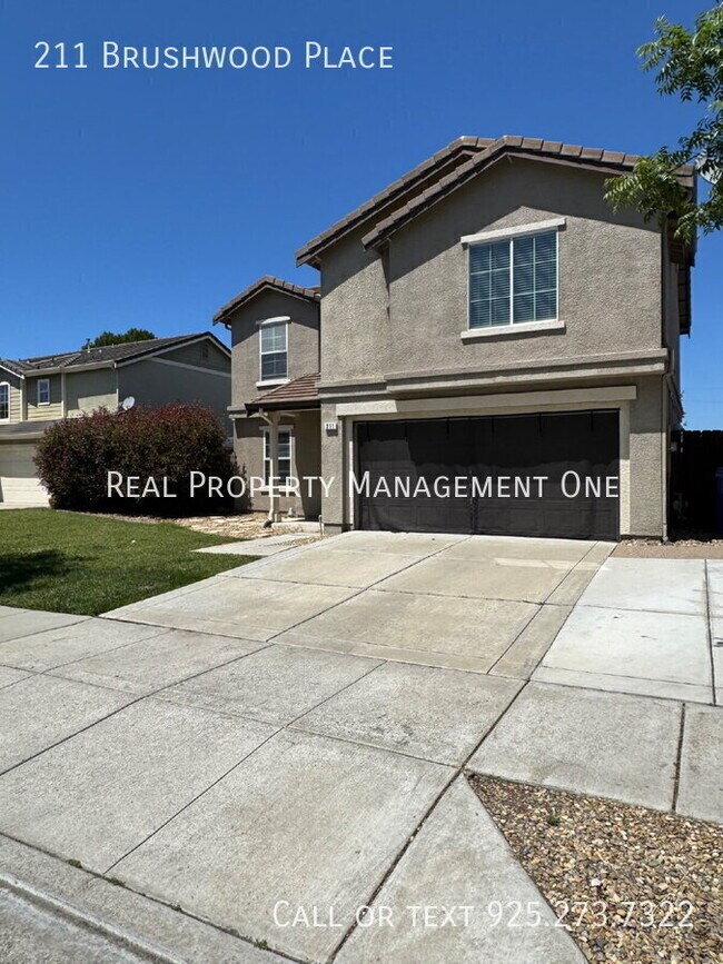 Building Photo - 211 Brushwood Pl
