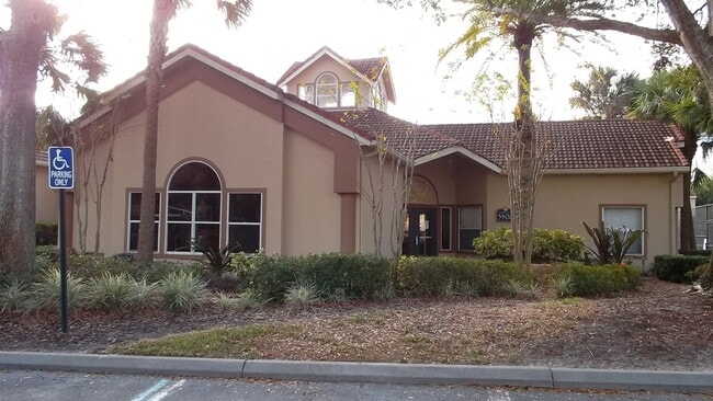 Building Photo - 1st Floor Condo / Conway Area