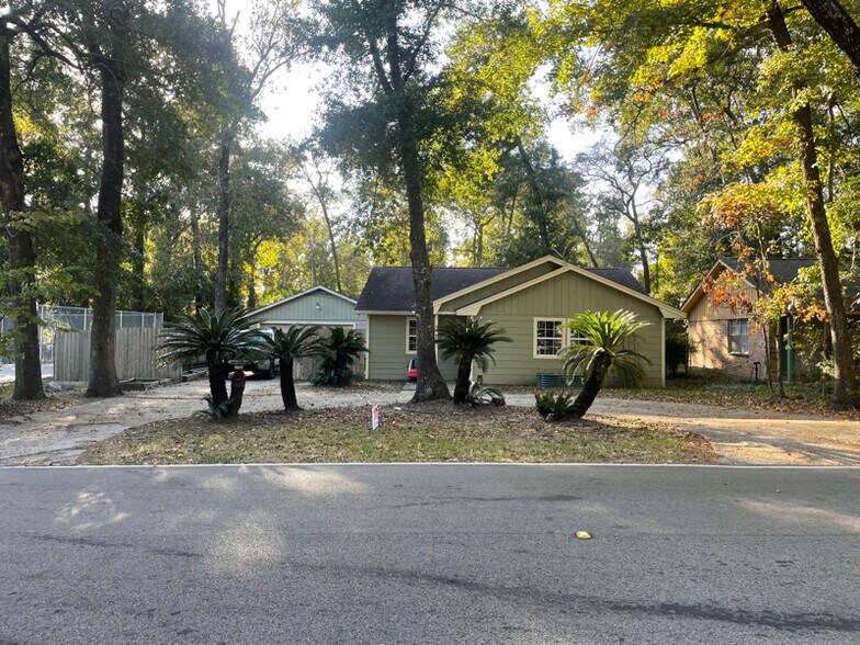 Primary Photo - 175 Thunderbird Dr