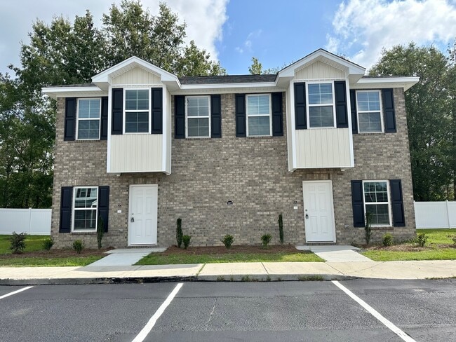 Building Photo - 2871A Jubilee Dr