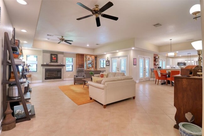 Building Photo - 2771 Camden Rd