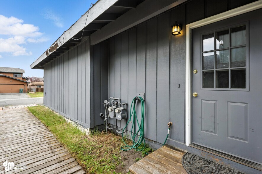 Building Photo - 5441 Windflower Cir