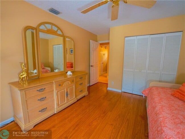 Building Photo - 20107 Ocean Key Dr