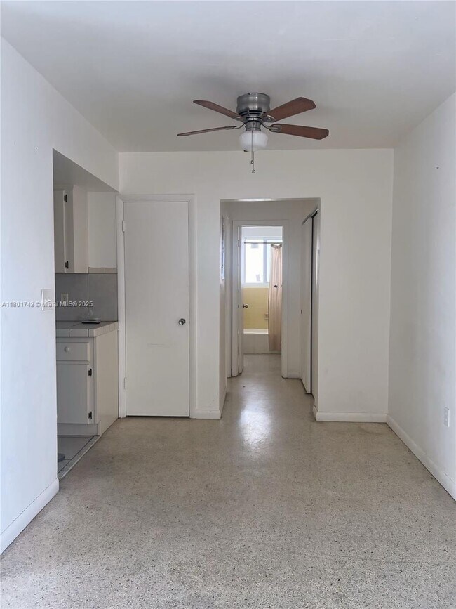 Building Photo - 501 NE 82nd Terrace