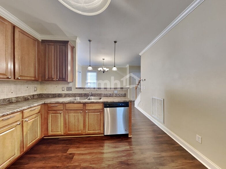 Building Photo - 9535 Waterwood Ct