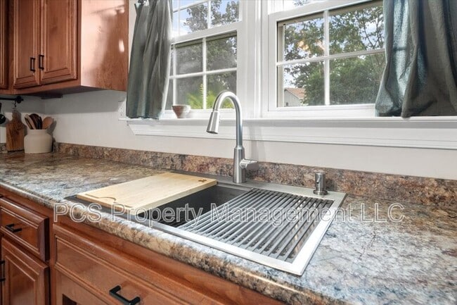 Building Photo - 16100 Gary Ave