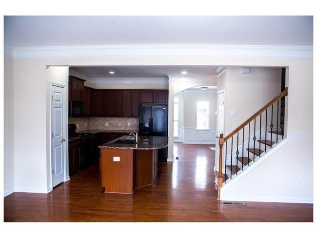 Building Photo - 6078 Kentons Ln