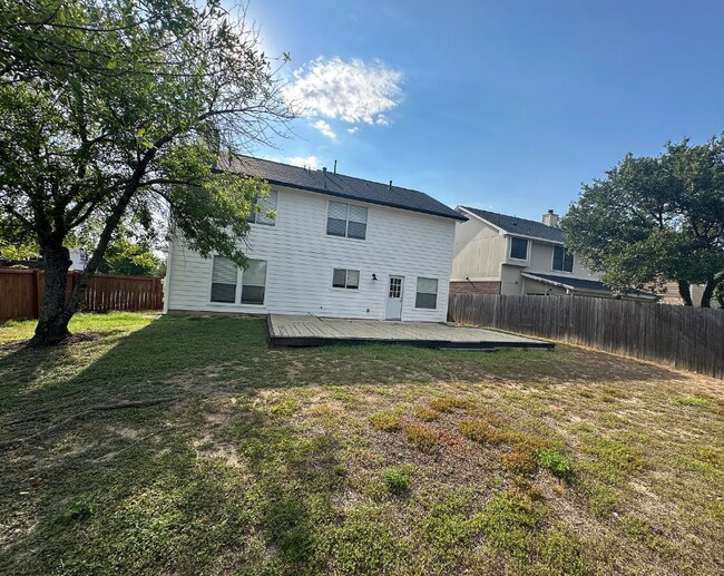 Building Photo - 2515 Eastwood Ln